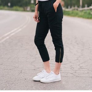 Zyia Everywhere Zipper Joggers XXL